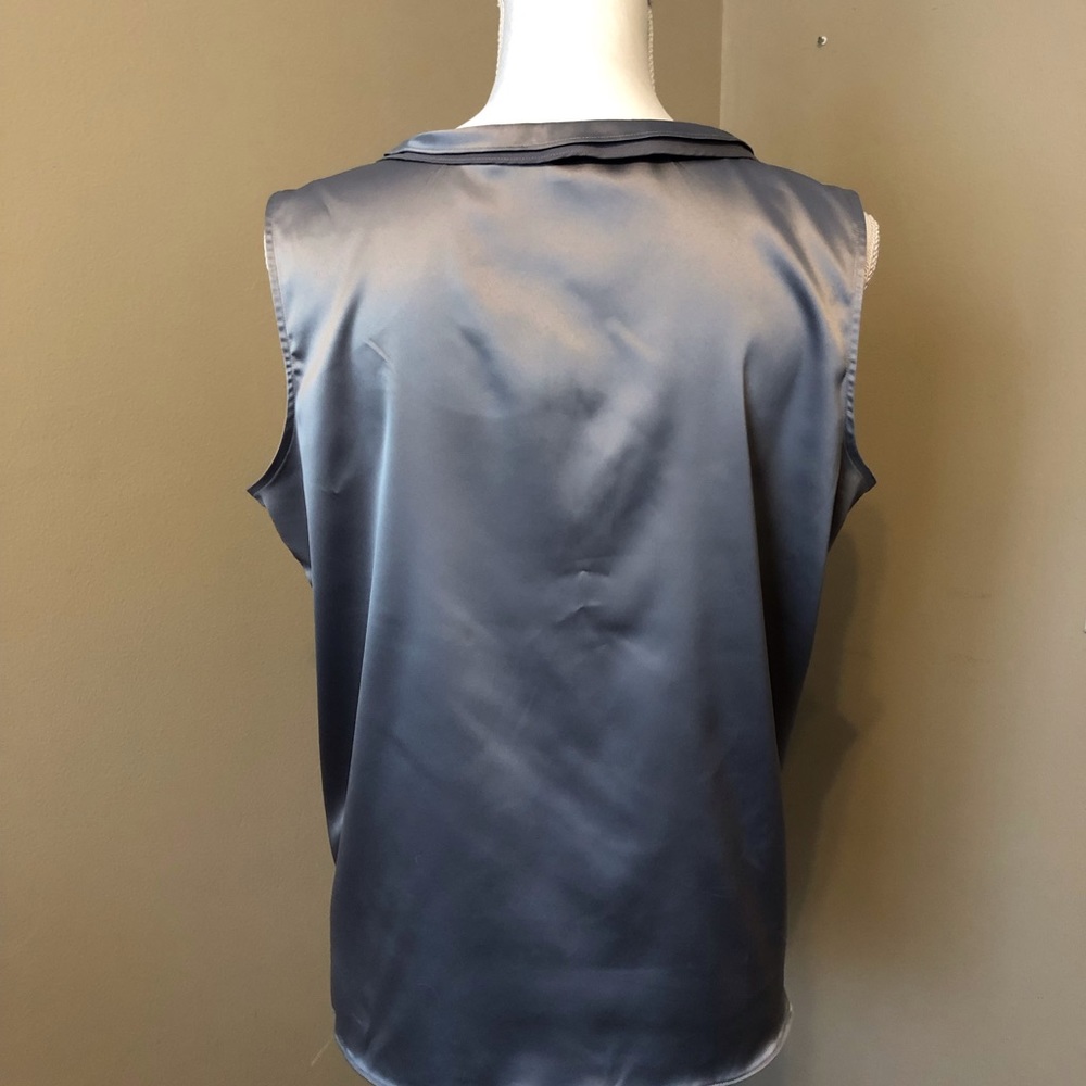 Talbots Silver Button Ruffle Top MP - Picture 4 of 8